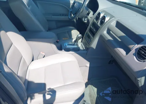 2005 Ford Freestyle Sel from USA, damaged, VIN 1FMDK02105GA06621